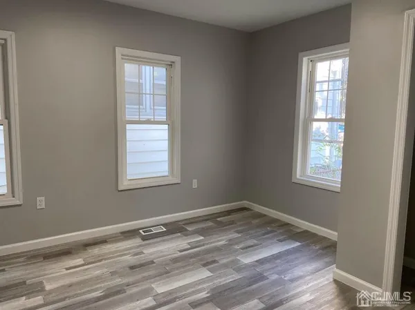 $2,950 | 131 Augusta Street, South Amboy, NJ 08879