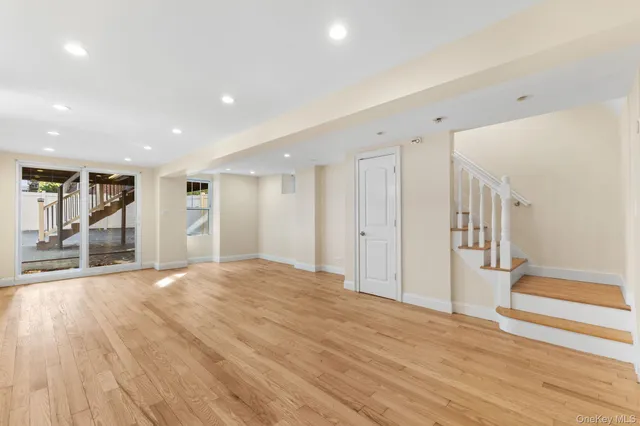 $949,000 | 6036 Liebig Avenue | North Riverdale