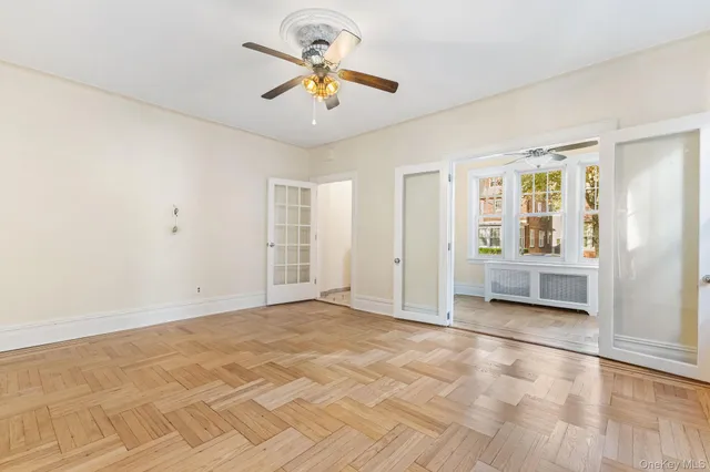 $949,000 | 6036 Liebig Avenue | North Riverdale