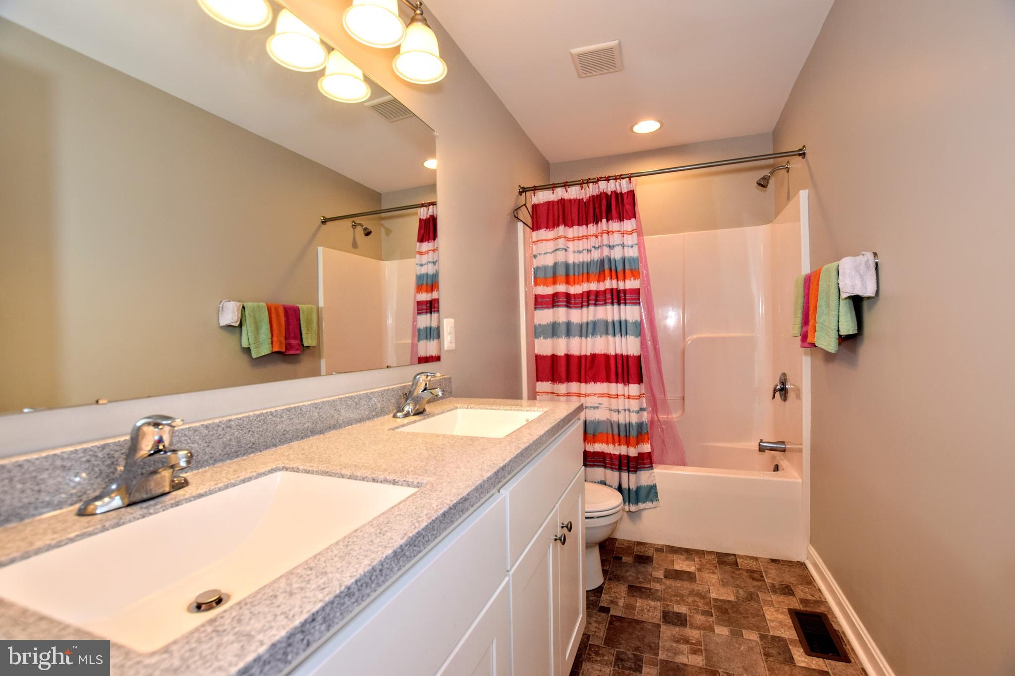 312 Laburnum Road Edgewood, MD 21040 - Photo 21 of 25 Hall Bath w/ Granite Double Sinks!