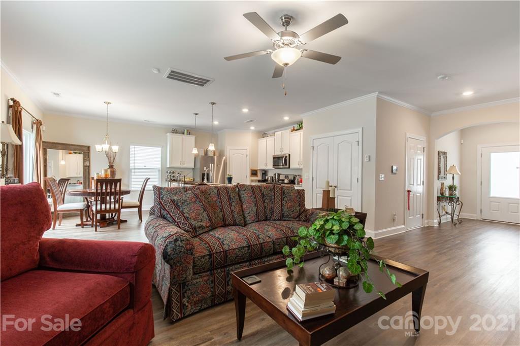 1162 Pecan Ridge Road Fort Mill, SC 29715 - Photo 7 of 22 Gallery Image 7
