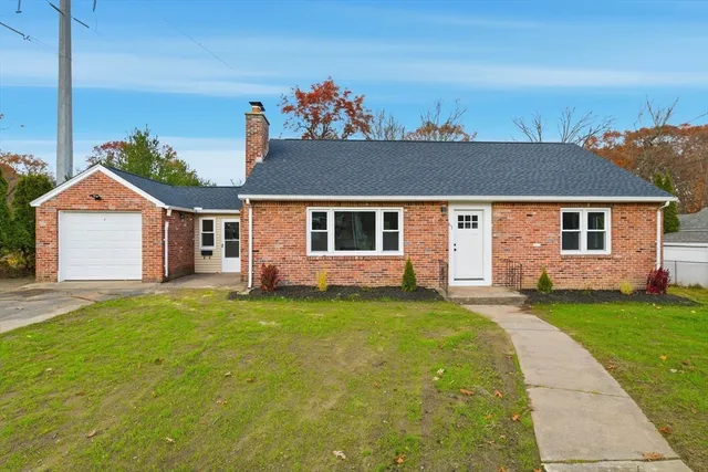 $389,000 | 61 Clarence Street, West Springfield, MA 01089