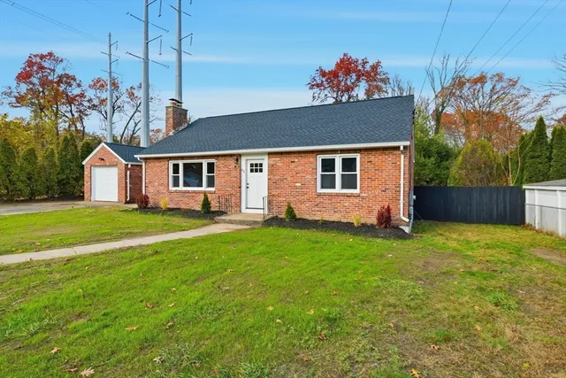 $389,000 | 61 Clarence Street, West Springfield, MA 01089