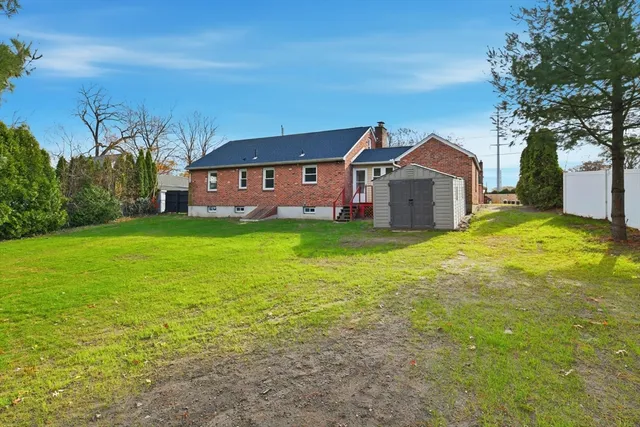 $389,000 | 61 Clarence Street, West Springfield, MA 01089