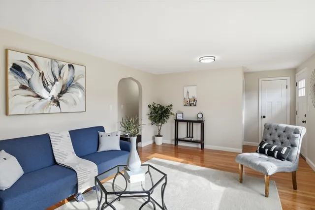 $389,000 | 61 Clarence Street, West Springfield, MA 01089