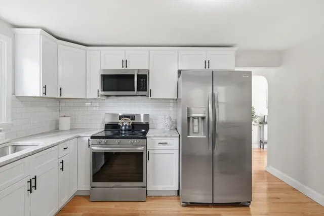 $389,000 | 61 Clarence Street, West Springfield, MA 01089