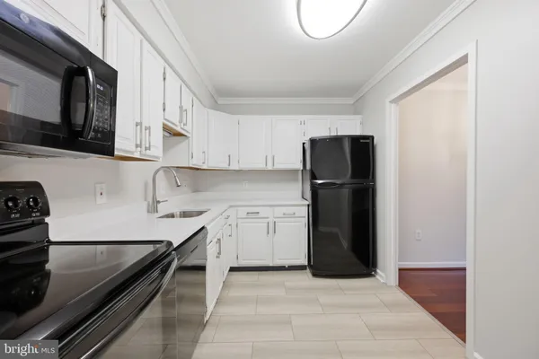 $2,600 | 2141 P Street Northwest, Unit 405, Washington, DC 20037