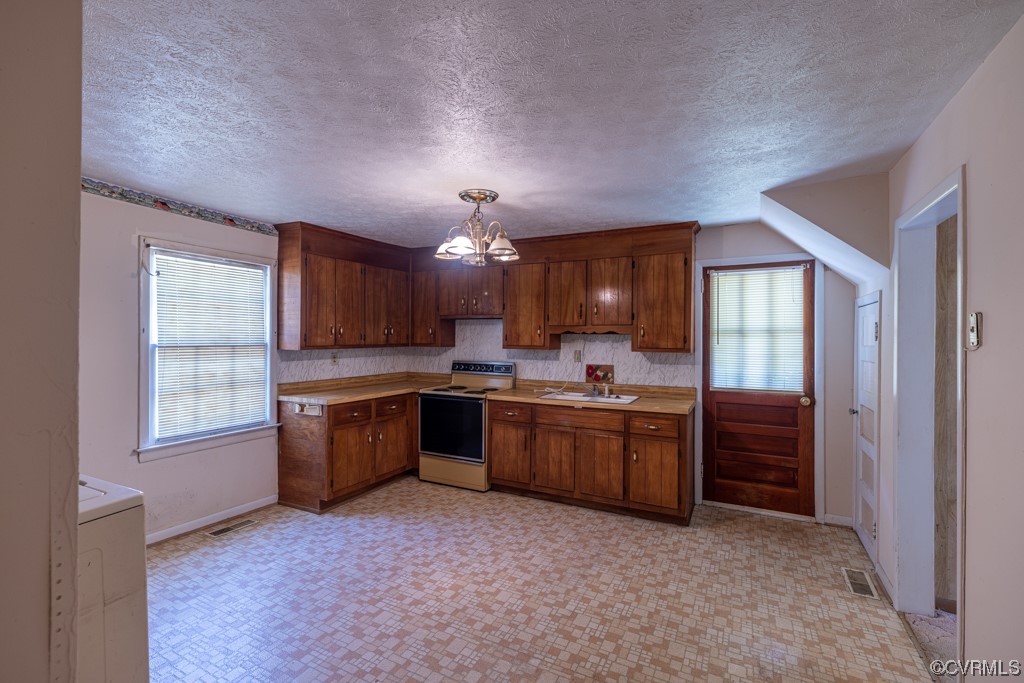 1710 Indian Oak Road Crewe, VA 23930 - Photo 13 of 28 Gallery Image 13