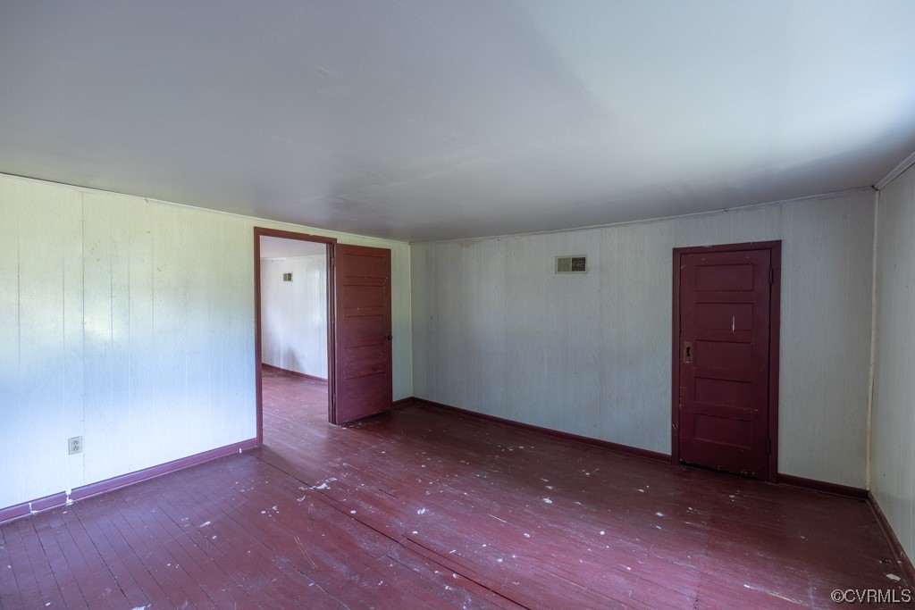 1710 Indian Oak Road Crewe, VA 23930 - Photo 27 of 28 Gallery Image 27