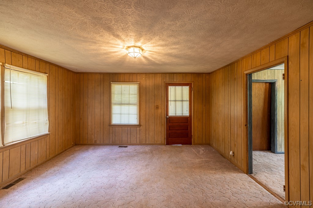 1710 Indian Oak Road Crewe, VA 23930 - Photo 10 of 28 Gallery Image 10