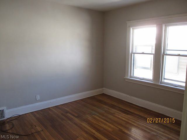 3305 East Overlook Road Cleveland Heights, OH 44118 - Photo 8 of 20