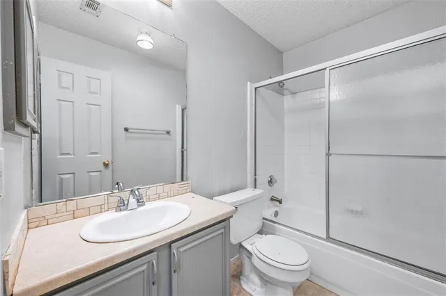 $2,300 | 2338 Stillwater Drive, Mesquite, TX 75181