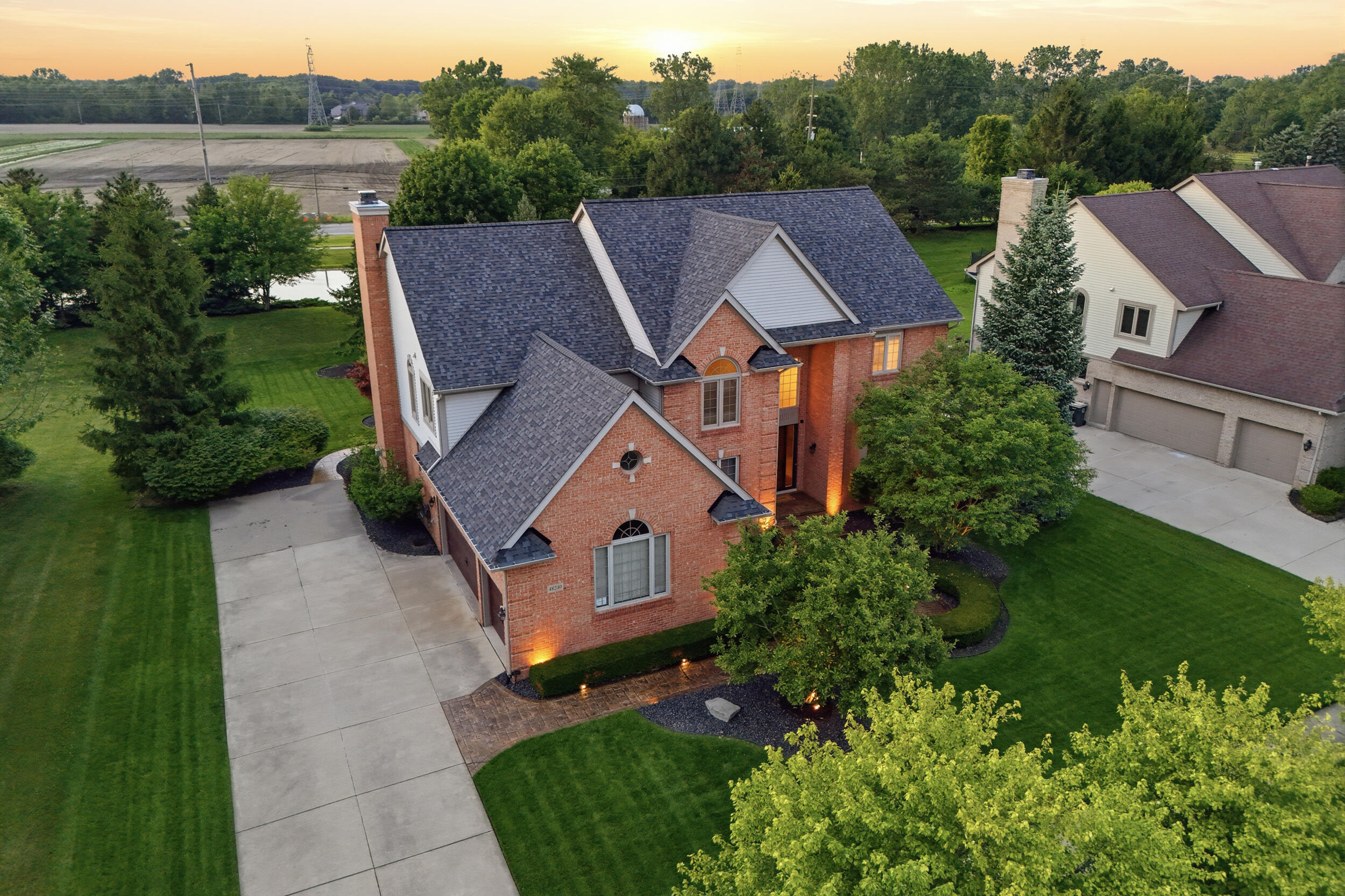 48240 Gladstone Road Canton, MI 48188 - Photo 57 of 59 48240 gladstone rd-134