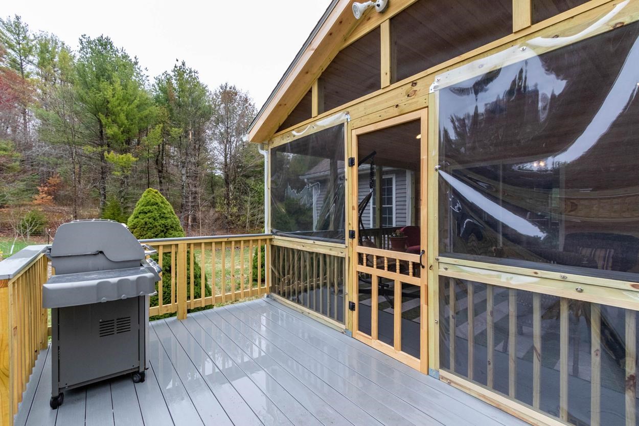 51 Raymond Road Deerfield, NH 03037 - Photo 29 of 34