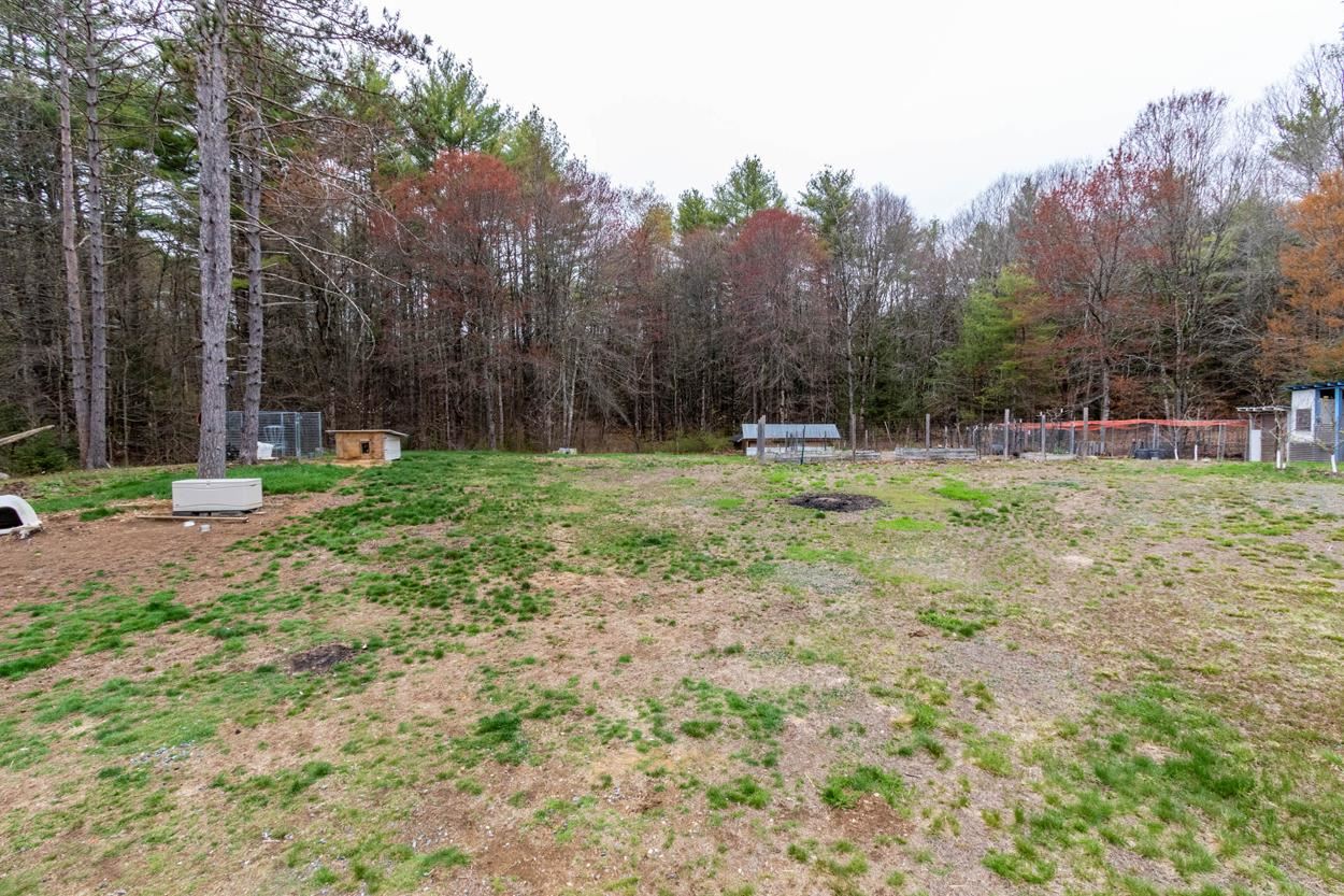 51 Raymond Road Deerfield, NH 03037 - Photo 32 of 34