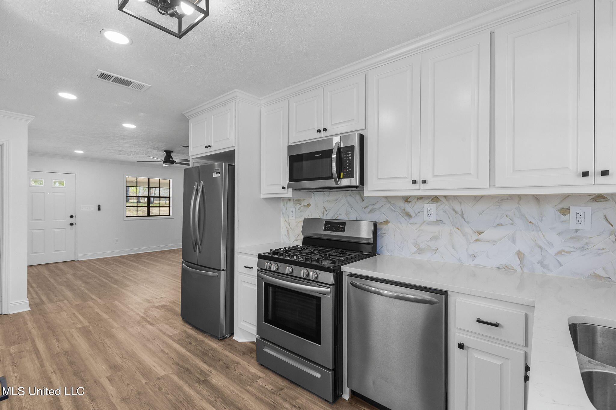 18285 Midway Road Terry, MS 39170 - Photo 17 of 64 17-web-or-mls-Midway Rd-16