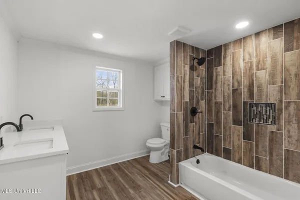 $230,000 | 18285 Midway Road, Terry, MS 39170