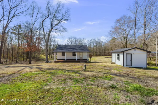 $230,000 | 18285 Midway Road, Terry, MS 39170