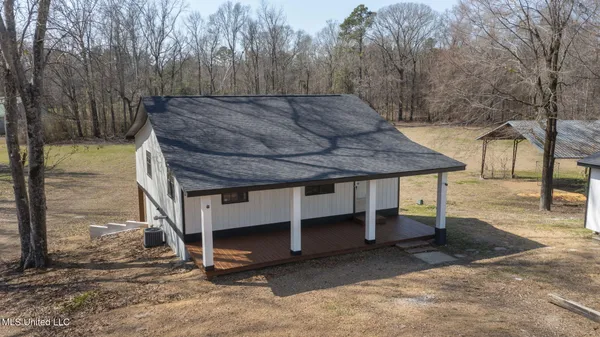 $230,000 | 18285 Midway Road, Terry, MS 39170