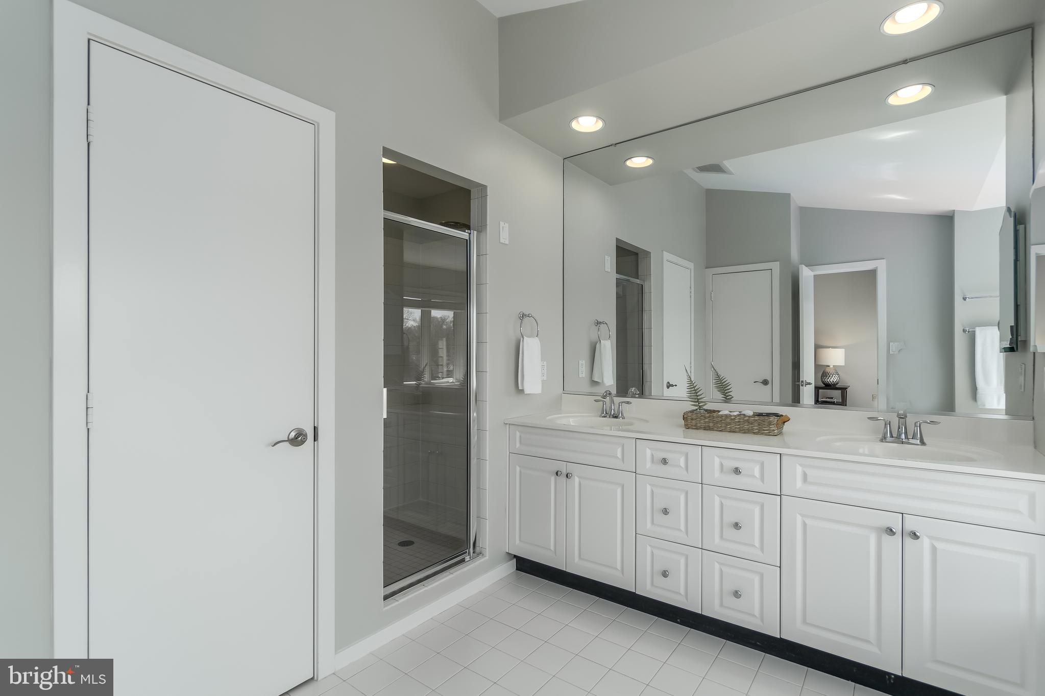 11512 Hemingway Drive Reston, VA 20194 - Photo 21 of 40 Gallery Image 21