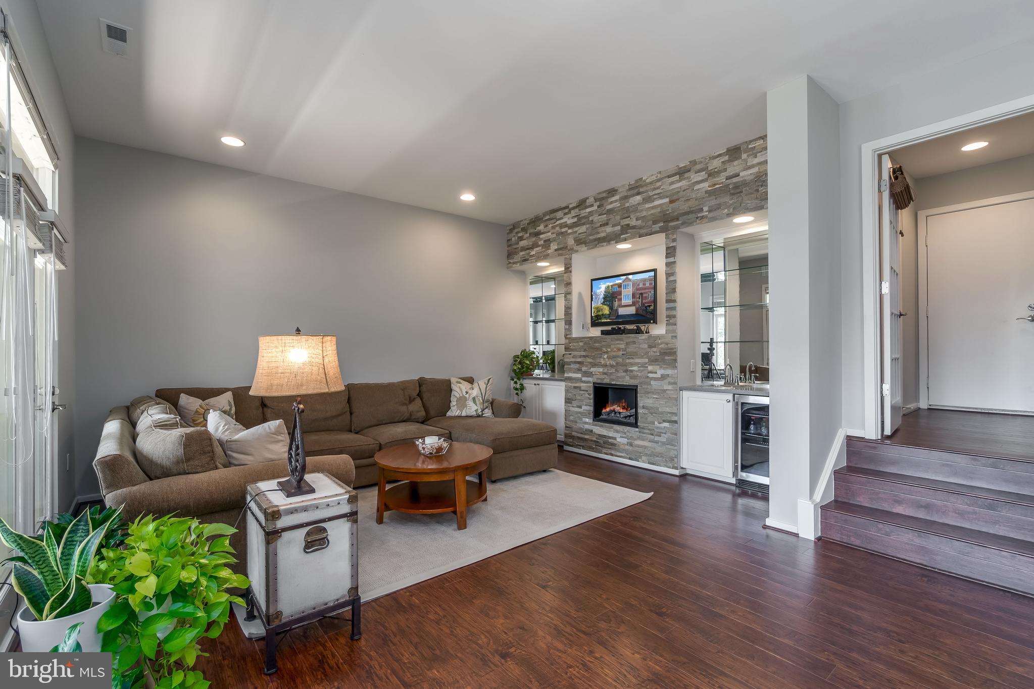 11512 Hemingway Drive Reston, VA 20194 - Photo 27 of 40 Gallery Image 27