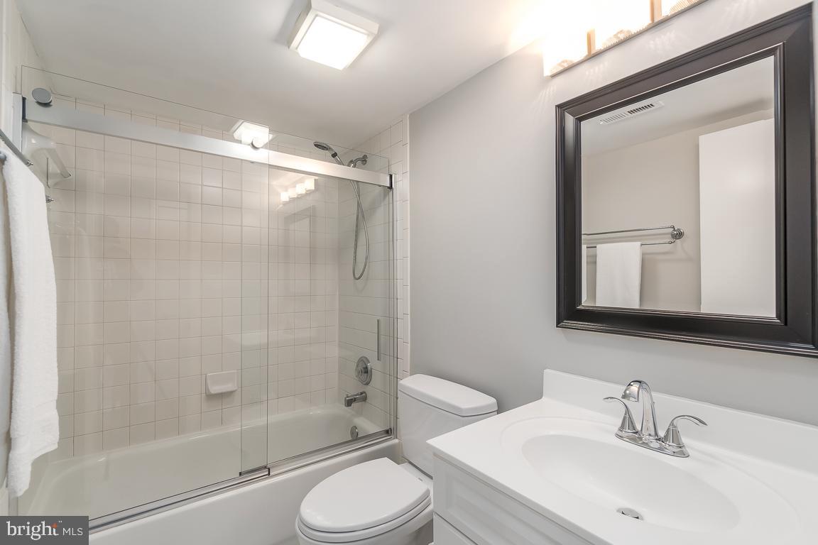 11512 Hemingway Drive Reston, VA 20194 - Photo 30 of 40 Gallery Image 30