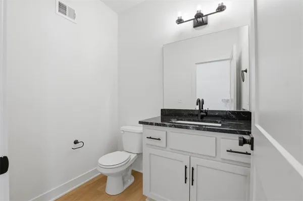 $534,900 | 11802 East 231st Street, Peculiar, MO 64078