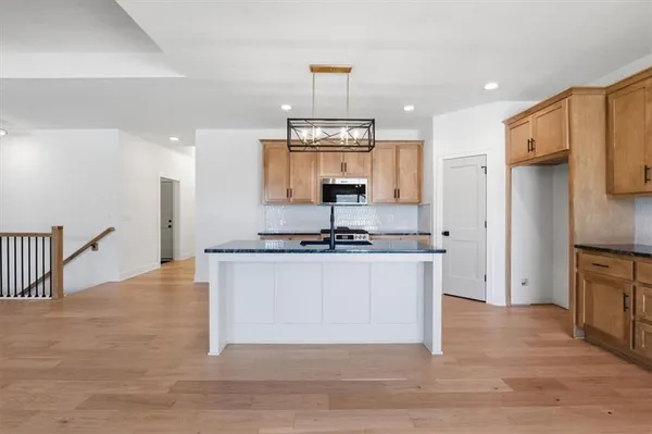 $534,900 | 11802 East 231st Street, Peculiar, MO 64078