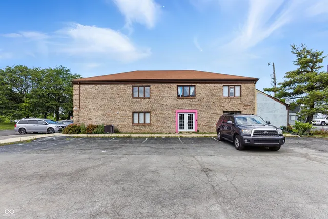 $1,999,900 | 8553 Bash Street, Indianapolis, IN 46250