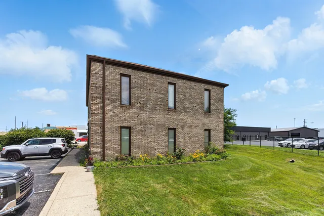 $1,999,900 | 8553 Bash Street, Indianapolis, IN 46250