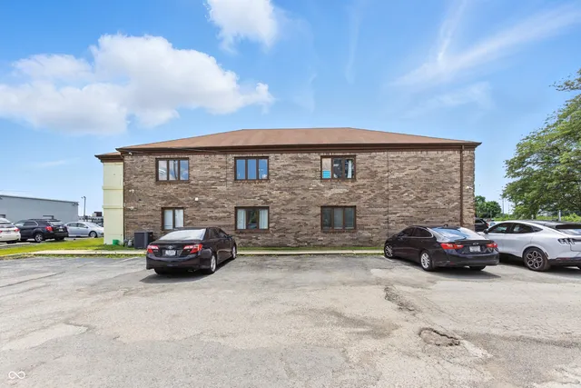 $1,999,900 | 8553 Bash Street, Indianapolis, IN 46250