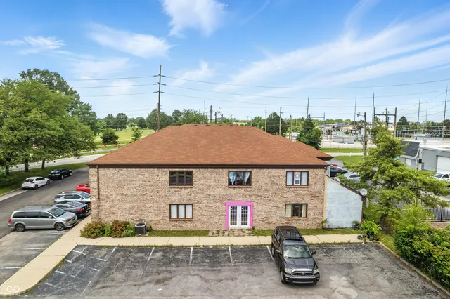 $1,999,900 | 8553 Bash Street, Indianapolis, IN 46250