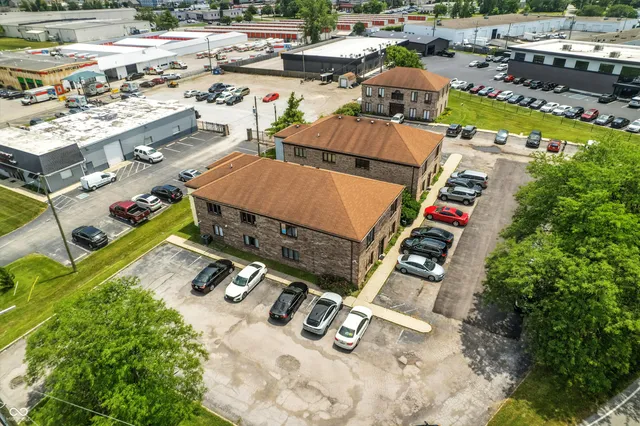 $1,999,900 | 8553 Bash Street, Indianapolis, IN 46250