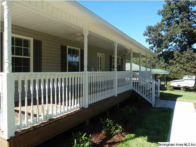 2176 Shannon Oxmoor Road Bessemer, AL 35022 - Photo 7 of 31
