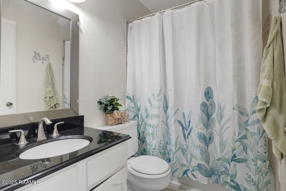 110 South St Pierre Street Broussard, LA 70518 - Photo 13 of 18 110 S Pierre Broussard-12