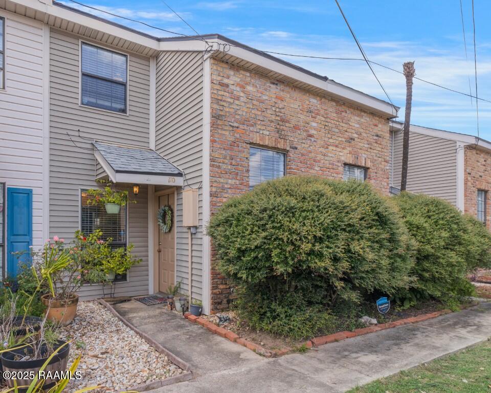 110 South St Pierre Street Broussard, LA 70518 - Photo 2 of 18 110 S Pierre Broussard-18