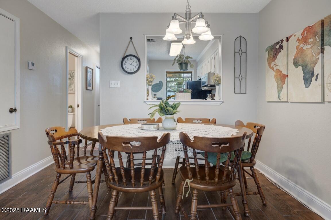 110 South St Pierre Street Broussard, LA 70518 - Photo 4 of 18 110 S Pierre Broussard-3