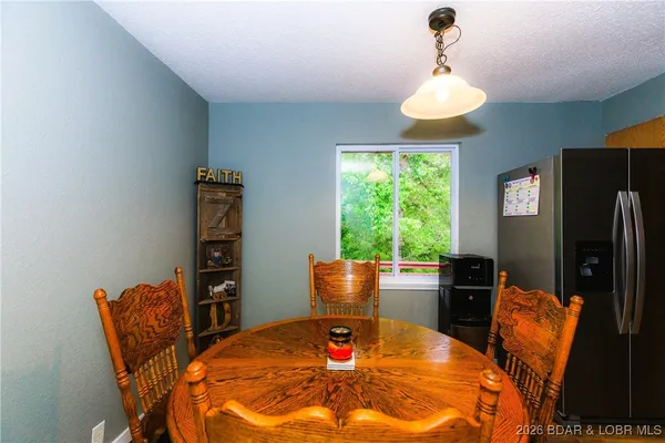 $225,000 | 210 Irish Hill Drive, Camdenton, MO 65020