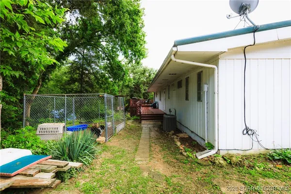 $225,000 | 210 Irish Hill Drive, Camdenton, MO 65020
