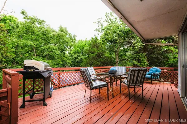 $225,000 | 210 Irish Hill Drive, Camdenton, MO 65020