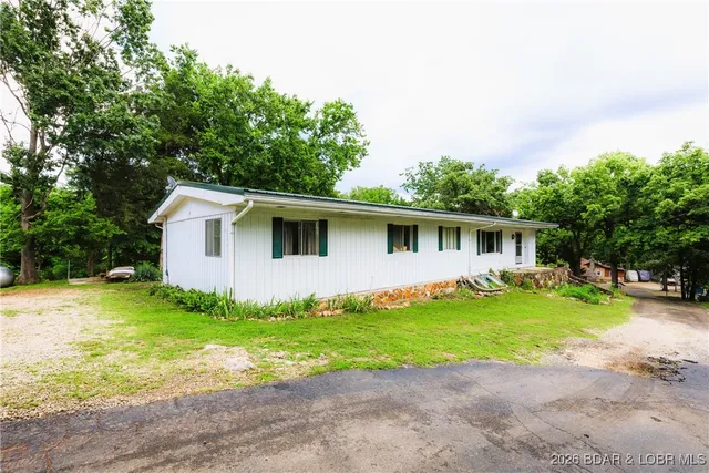 $250,000 | 210 Irish Hill Drive, Camdenton, MO 65020