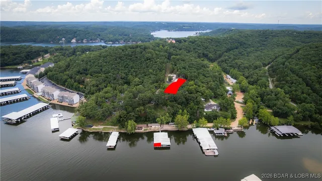 $250,000 | 210 Irish Hill Drive, Camdenton, MO 65020