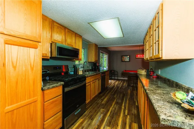 $250,000 | 210 Irish Hill Drive, Camdenton, MO 65020