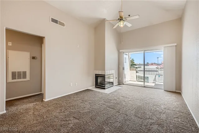 $1,175 | 5000 Red Rock Street, Unit 309, Las Vegas, NV 89118