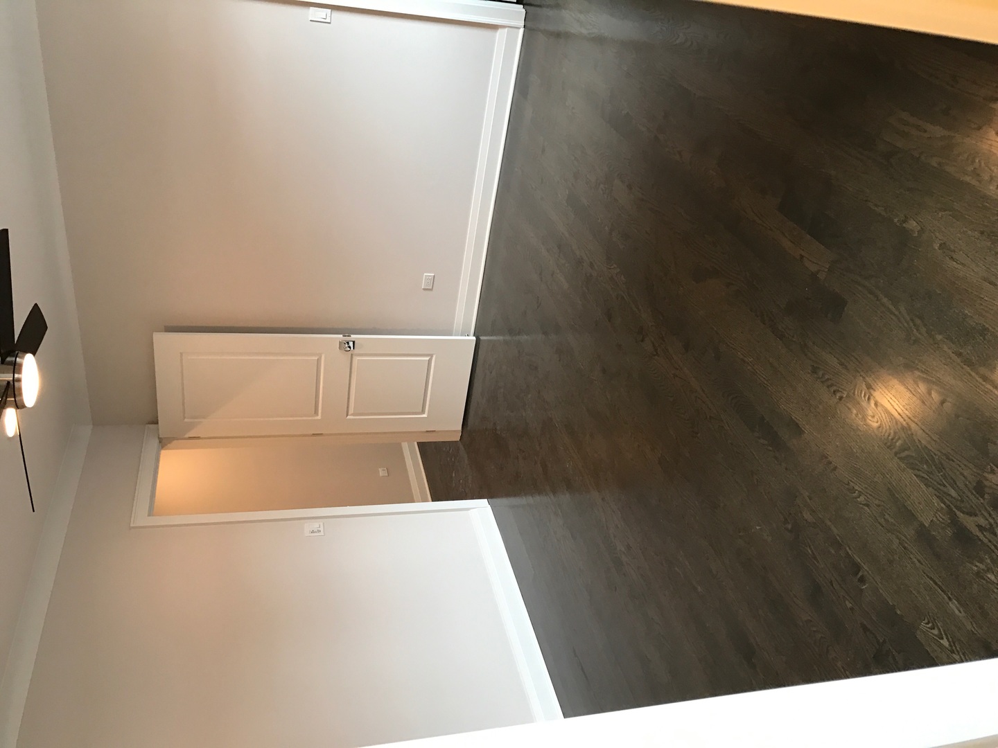 1843 West Irving Park Road, Unit 3 Chicago, IL 60613 - Photo 30 of 34 a view of entryway