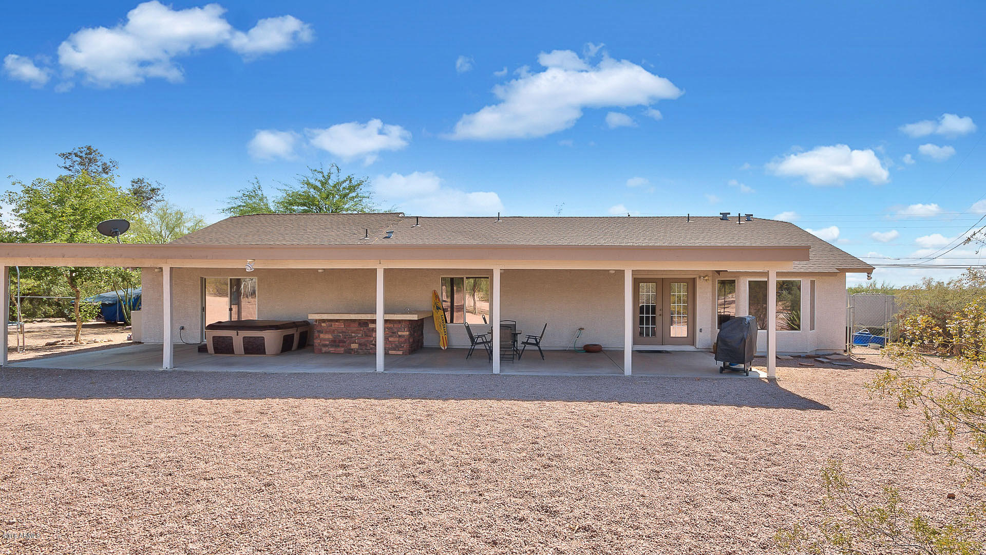 2001 South Mountain View Road Apache Junction, AZ 85119 - Photo 13 of 46 a house with outdoor space