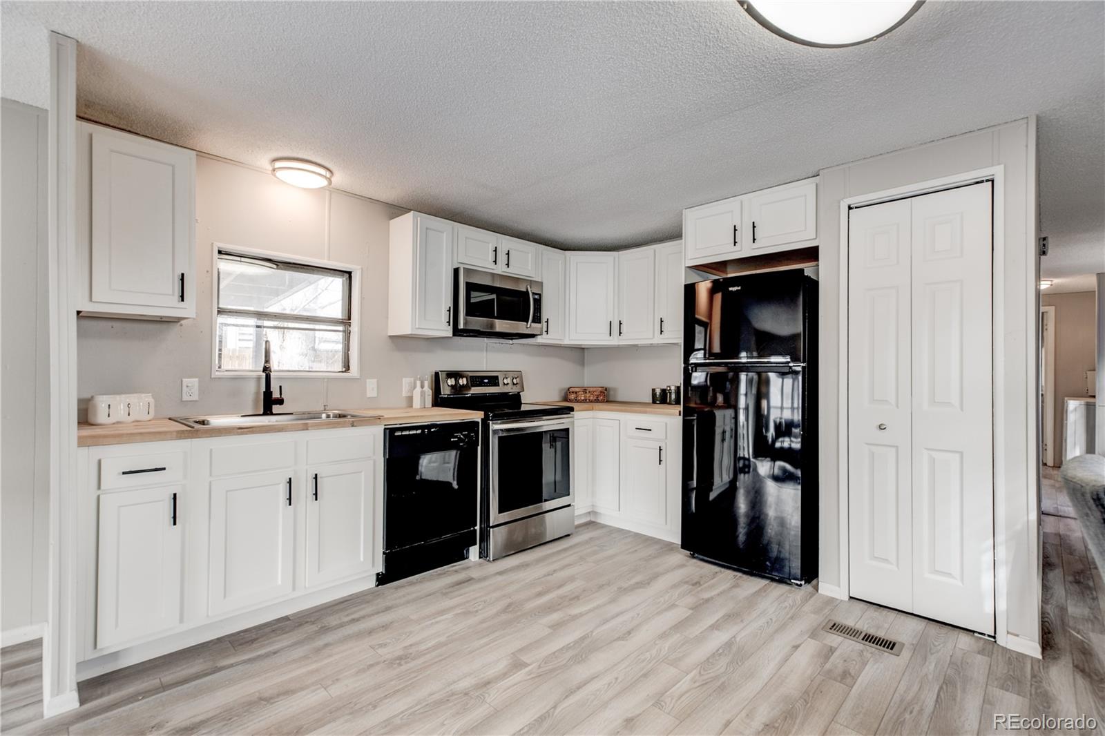 1209 30th Street Road Greeley, CO 80631 - Photo 11 of 23 Gallery Image 11