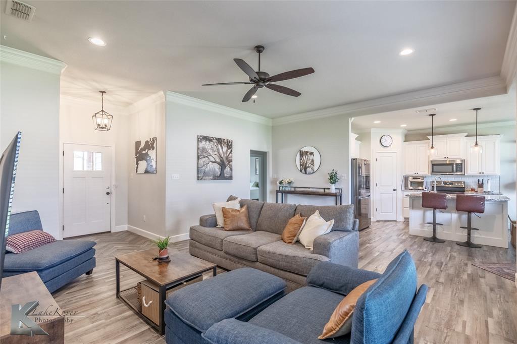 132 Spring Park Way Abilene, TX 79602 - Photo 2 of 28