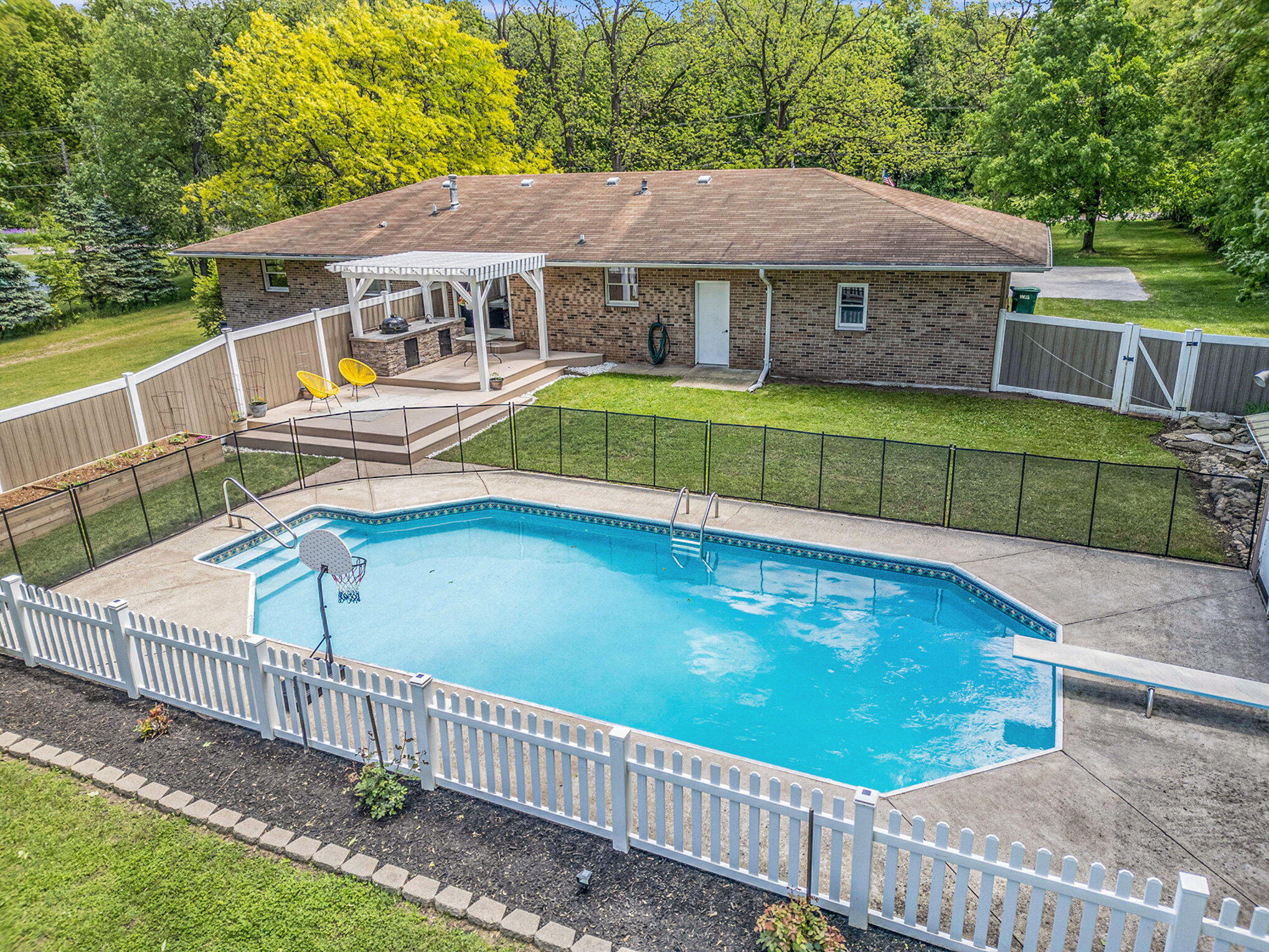 720 Riverside Drive Constantine, MI 49042 - Photo 23 of 32 dji_0721_384