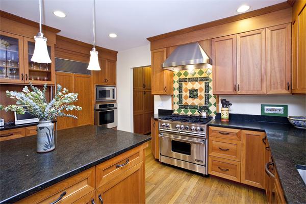 25 Ridge Road Newton, MA 02468 - Photo 9 of 29